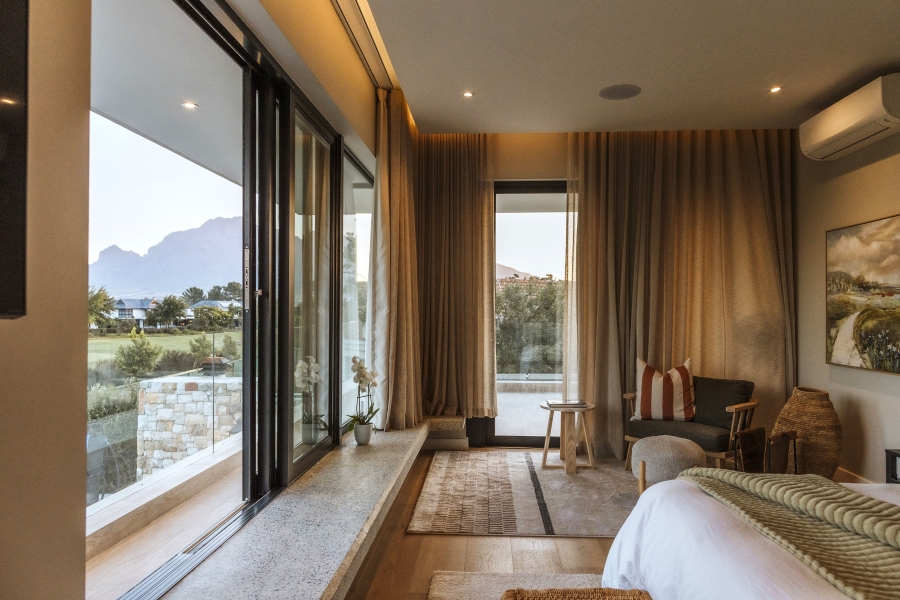 5 Bedroom Property for Sale in Pearl Valley at Val de Vie Western Cape